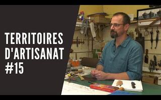 Episode 15 - A la rencontre de Yohann, artisan du cuir