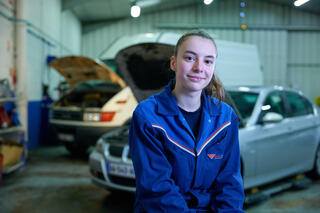 Portrait d'Emily Chatellier - Trophée Madame Apprentie 2022