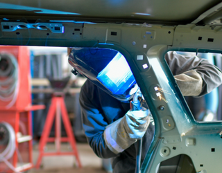 CMA Formation Rennes Bruz - Pôle carrosserie