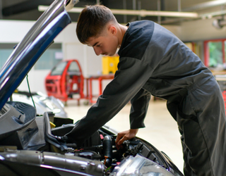 CMA Formation Rennes Bruz - Pôle maintenance auto