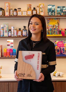 Léa Six, esthéticienne, prix du public Madame Artisanat 2026